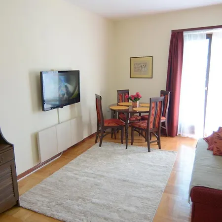 Kod Vrapca Apartment *